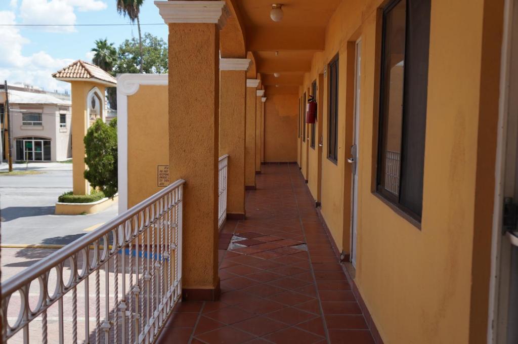 Maria Luisa Inn & Suites Juarez  外观 照片