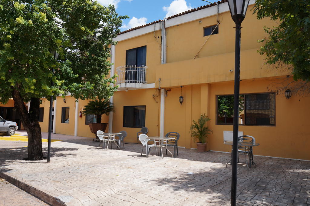 Maria Luisa Inn & Suites Juarez  外观 照片